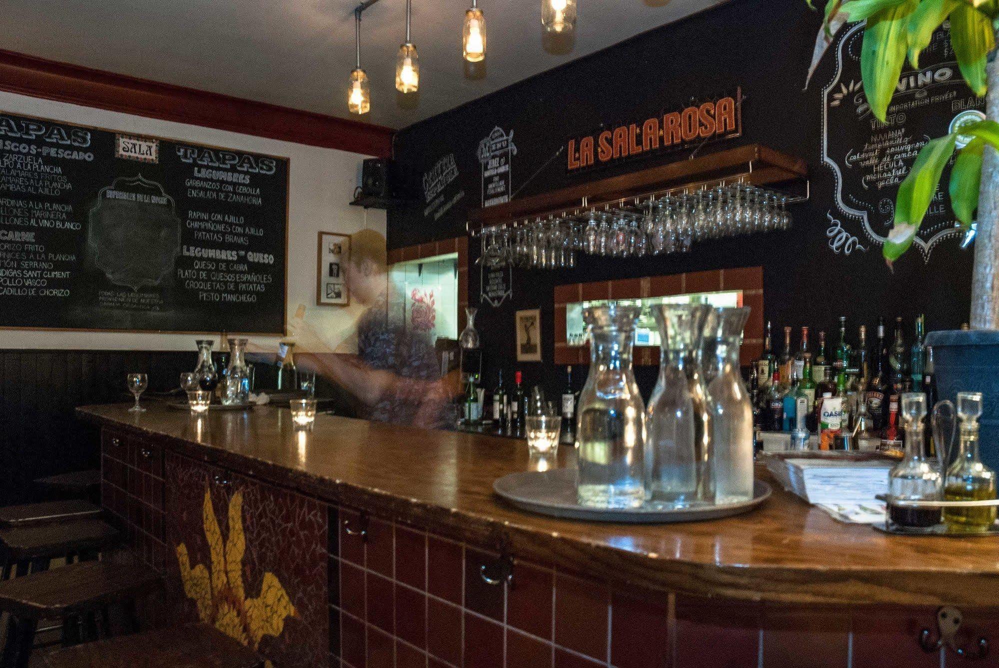 Pensione Popolo Montreal Ngoại thất bức ảnh